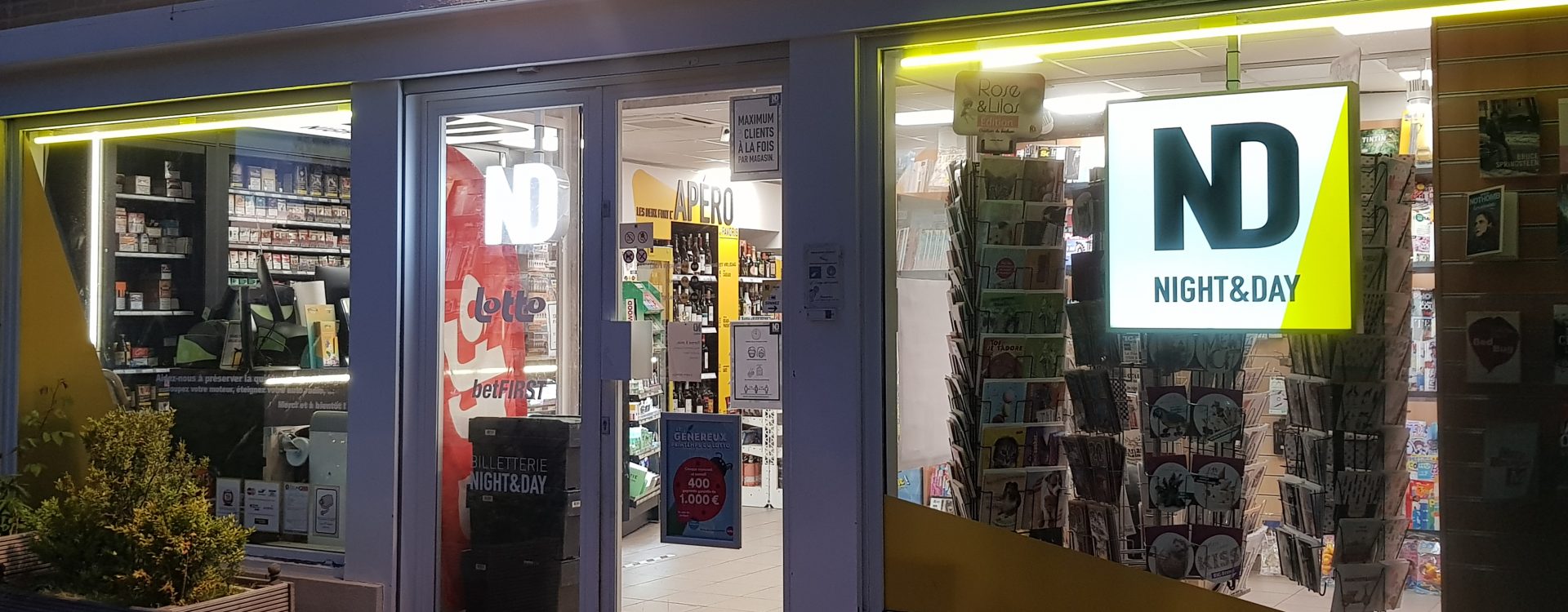 Magasin de nuit à Woluwe-Saint-Pierre, quartier du Chant d'Oiseau